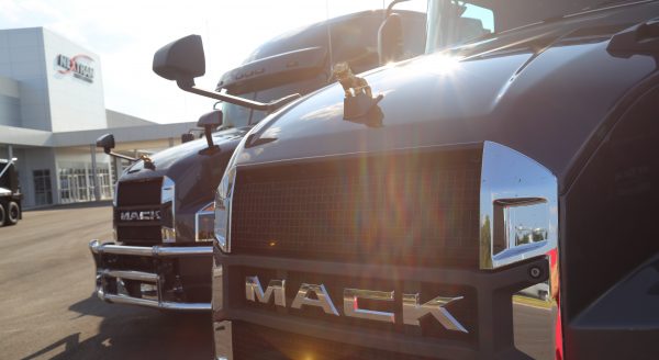 Mack Anthem’s New Aero Efficient Chassis